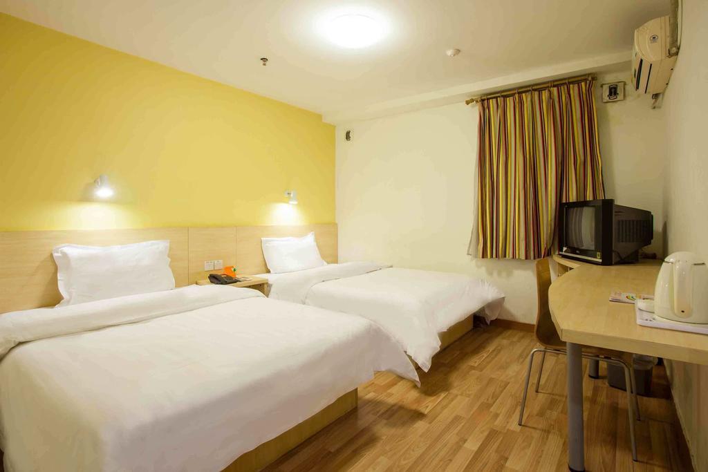 7Days Inn Nanchang North Railway Station Square Nanchang (Jiangxi) Quarto foto