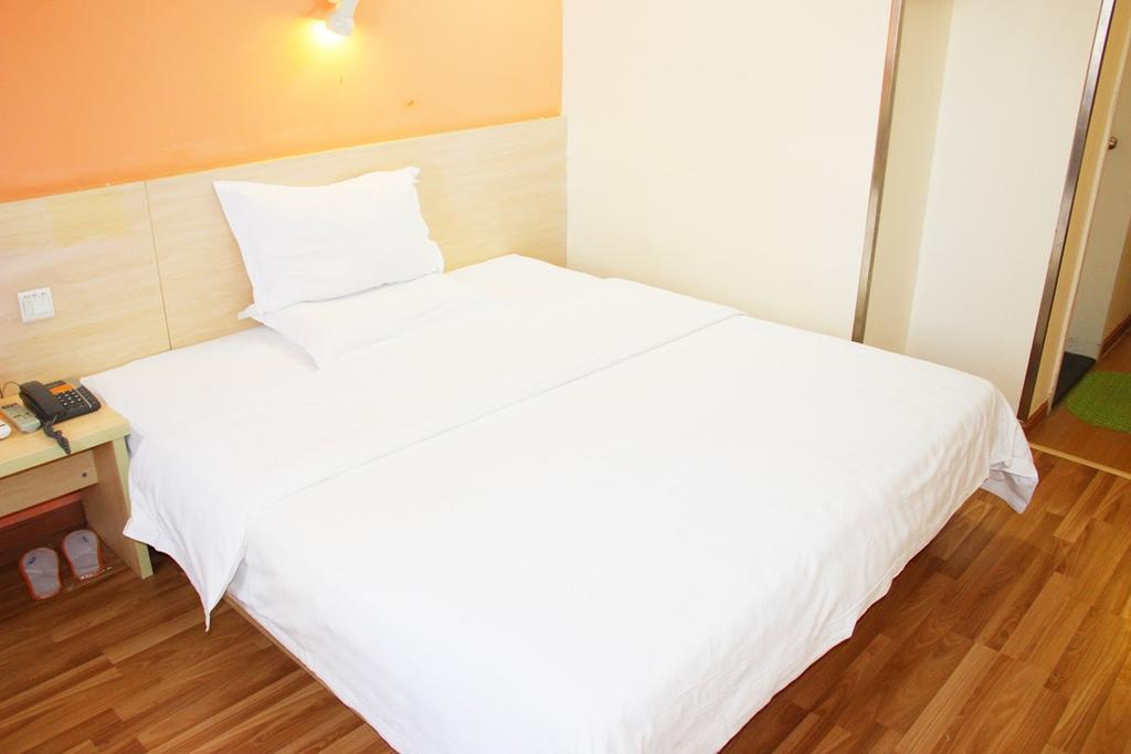 7Days Inn Nanchang North Railway Station Square Nanchang (Jiangxi) Exterior foto